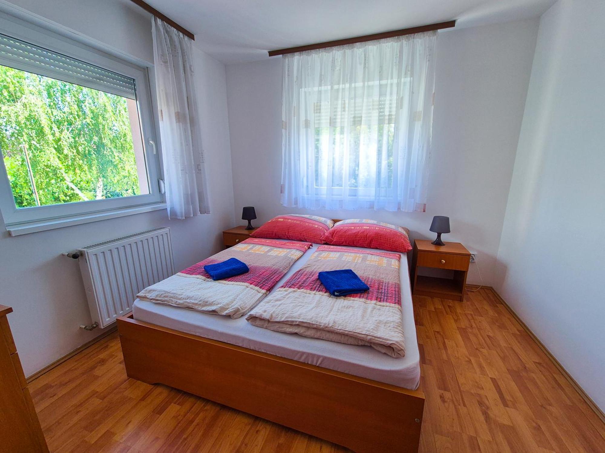 Ildiko Apartmanhaz Zamárdi Exterior foto