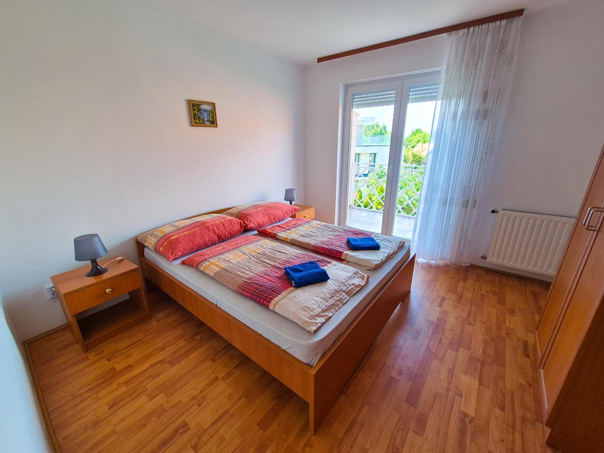Ildiko Apartmanhaz Zamárdi Exterior foto