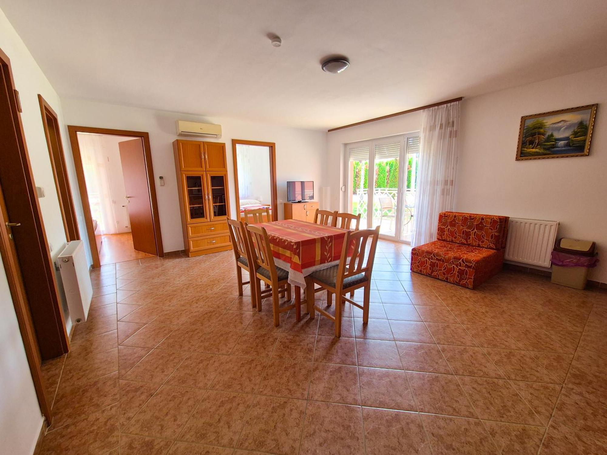 Ildiko Apartmanhaz Zamárdi Exterior foto
